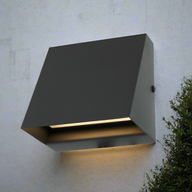 Abra Wet Location Wall Sconce